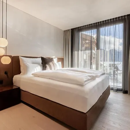 Domenigs Luxury Apart Otel Fiss